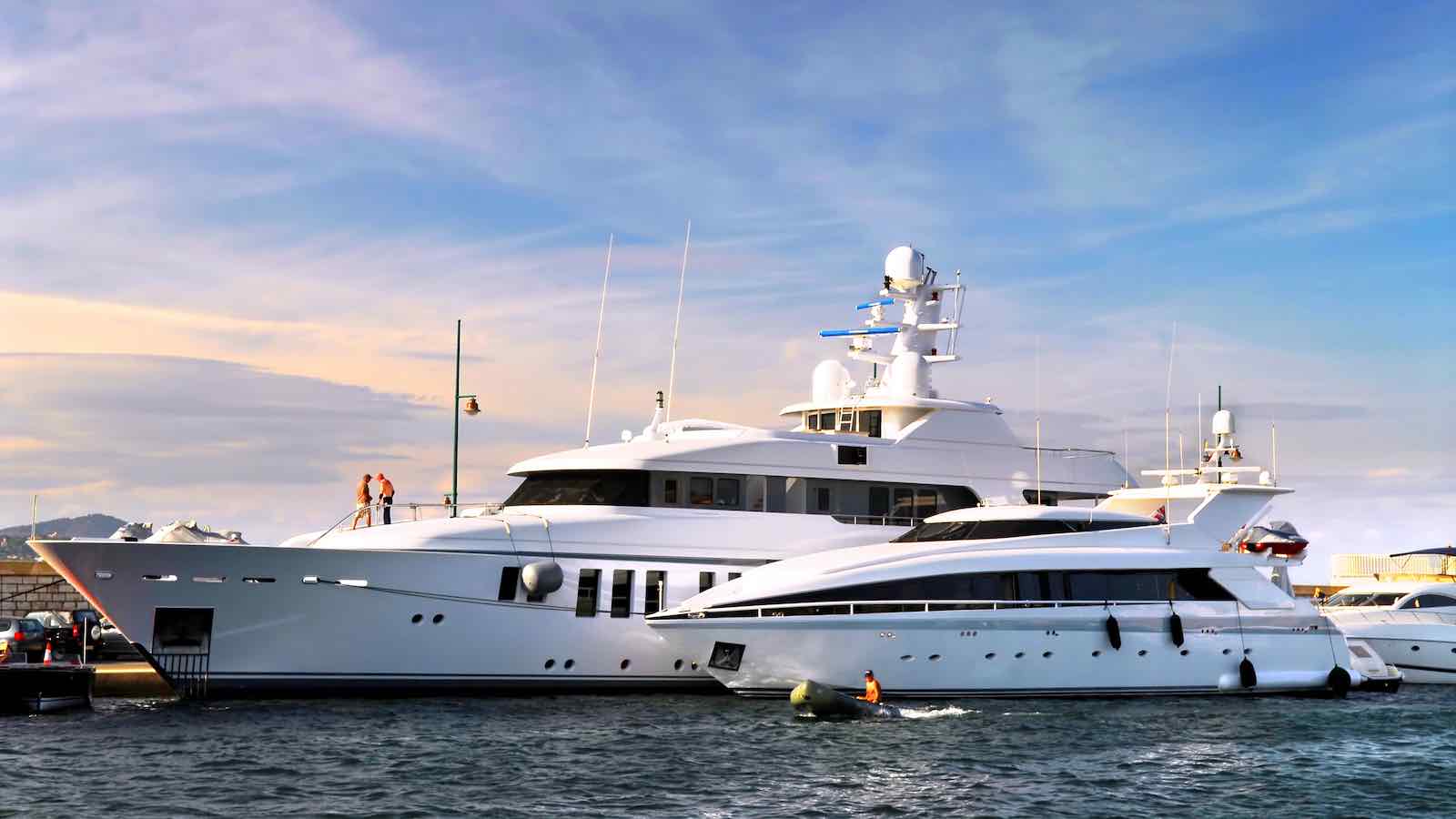 lottery fortune yacht purchase