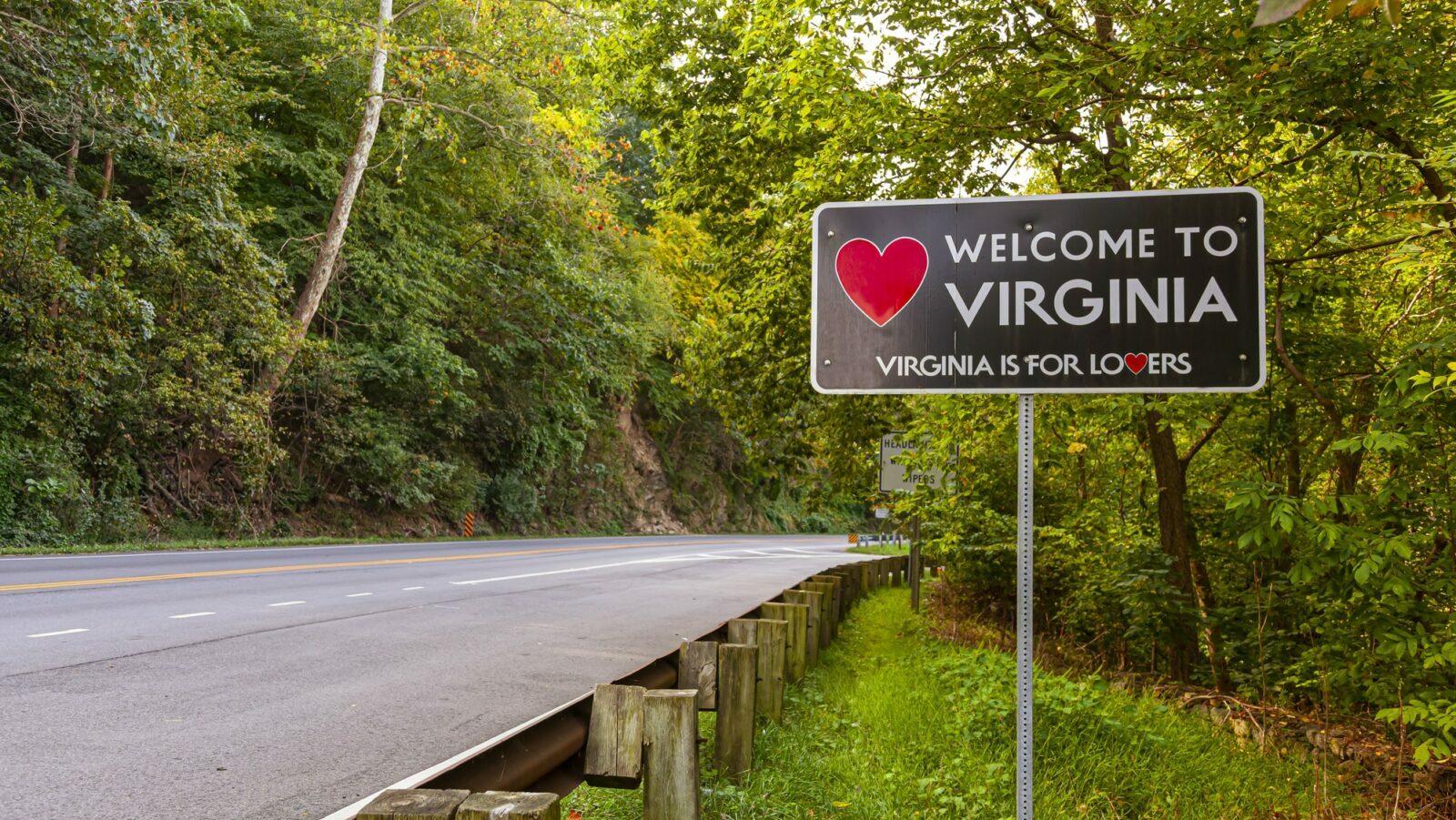 Welcome to Virginia sign