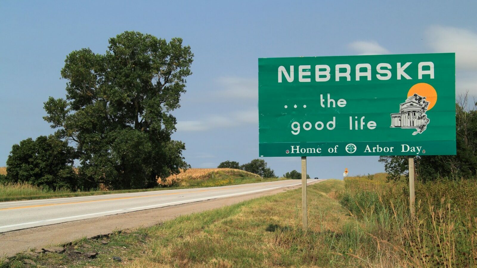 Nebraska welcome sign